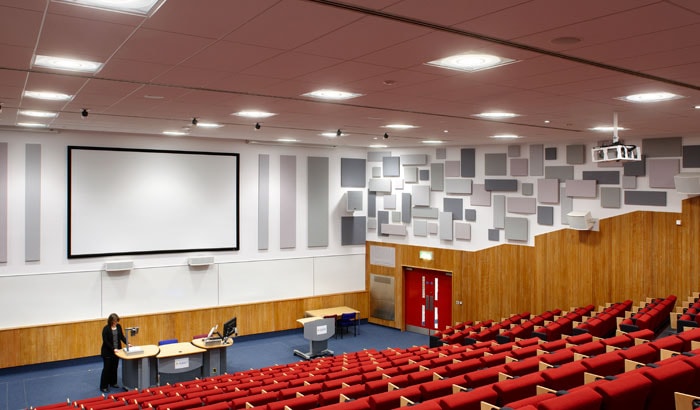 Amfiteatrul Universităţii din Surrey