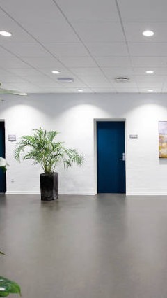 Prim plan cu panoul textil luminos