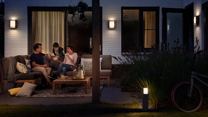 exterior_Funcțional și elegant, iluminatul pentru exterior oferă farmec grădinii dvs. pe durata întregii zile