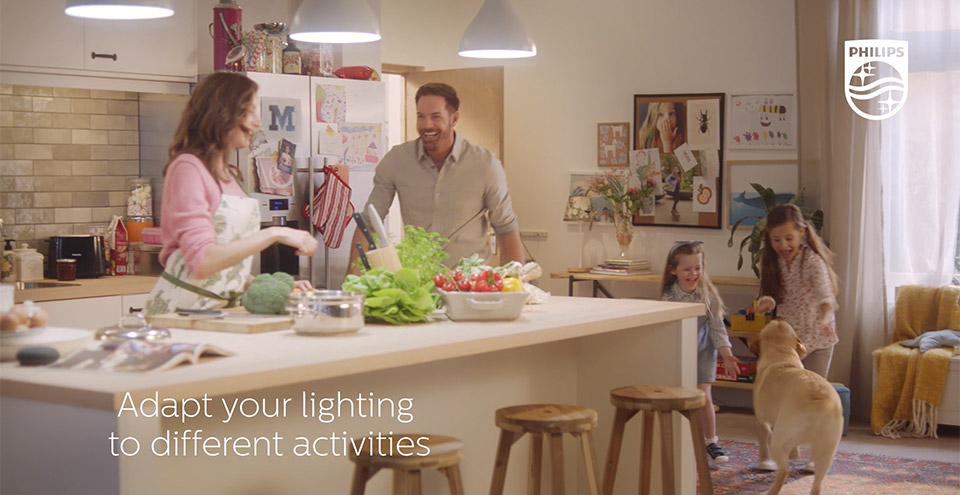 Iluminat Smart Wi-Fi LED prin Wi-Fi Google Home