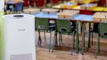 Unități de dezinfectare a aerului cu UV-C de la Philips